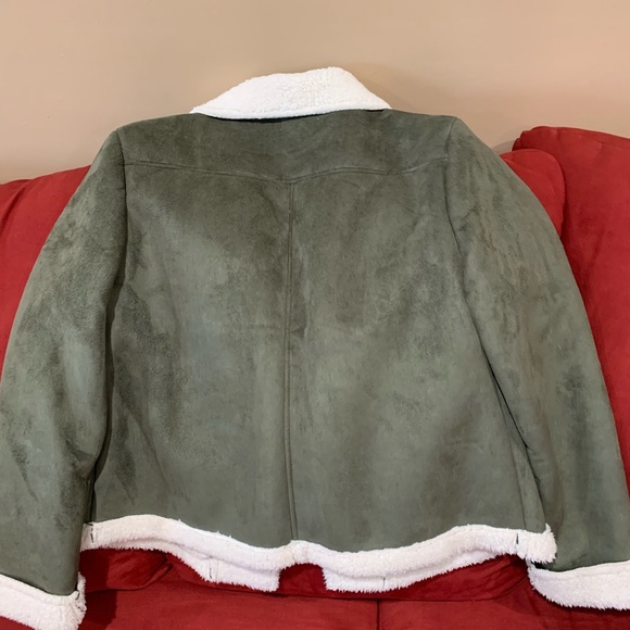 Jacket - Picture 2 of 2